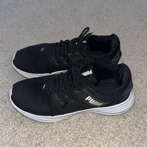 Puma Foam Sport Women’s Size 7